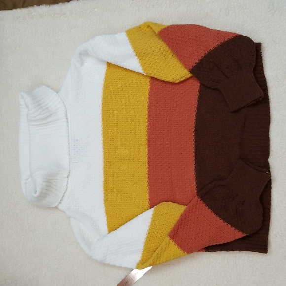 Almost Famous Sweater Earth tone Stripes - Picture 3 of 9